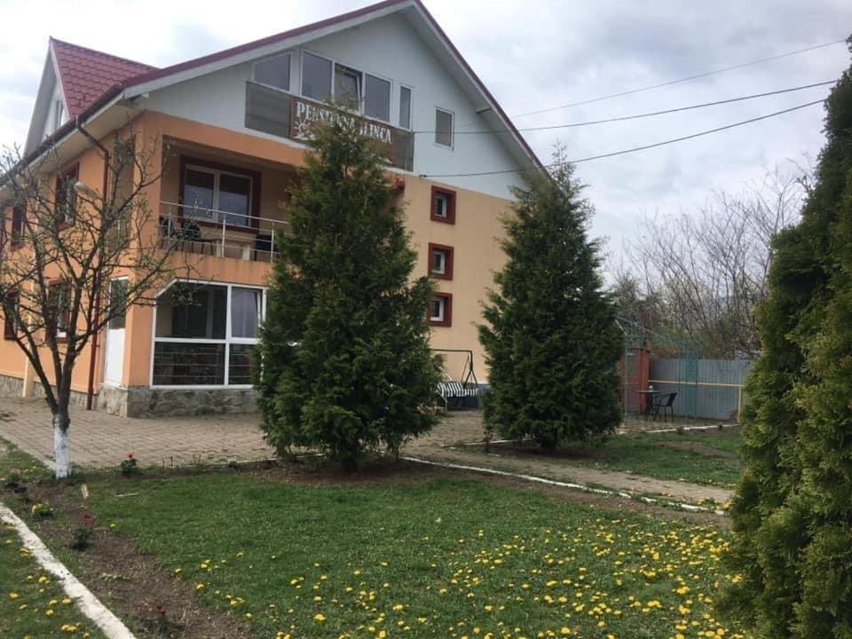 Cazare Ieftina Piatra Neamţ Esterno foto